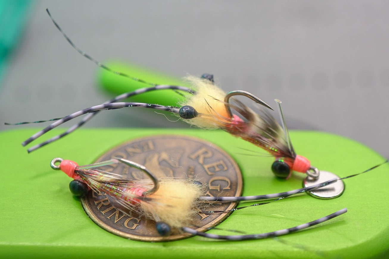 bahamas fishing lures Spawning Shrimp Fishing hook icon vector The right flies Pike Flies Color:Dirty Dime